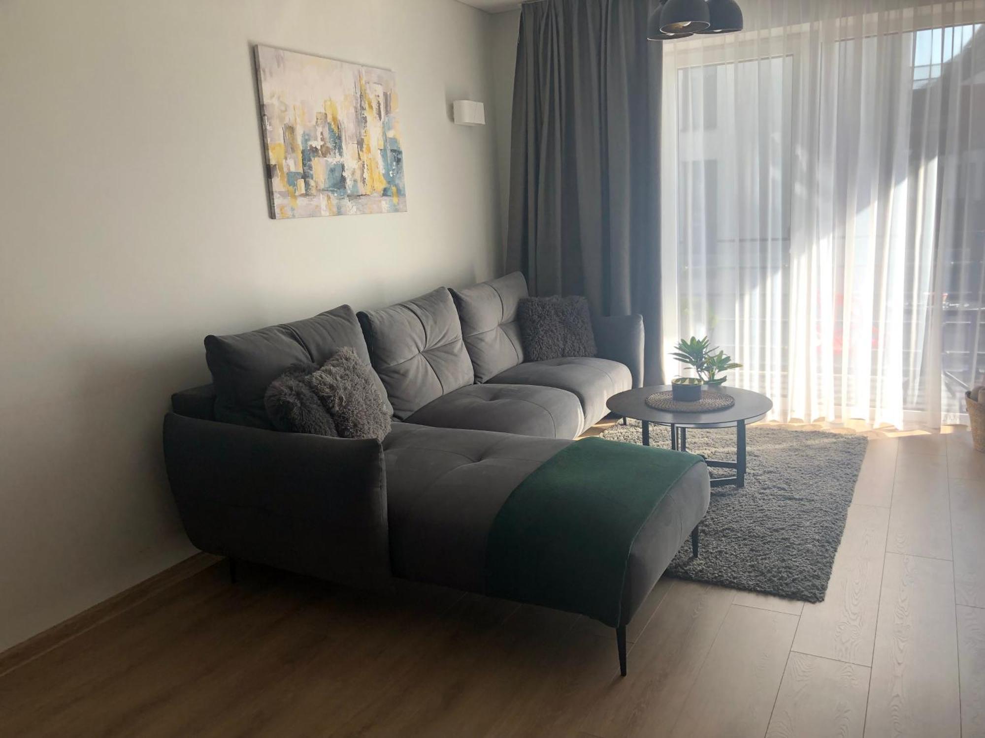 Cosy 1 Bedroom Apartment In The Heart Of Old Town With Parking 카우나스 외부 사진